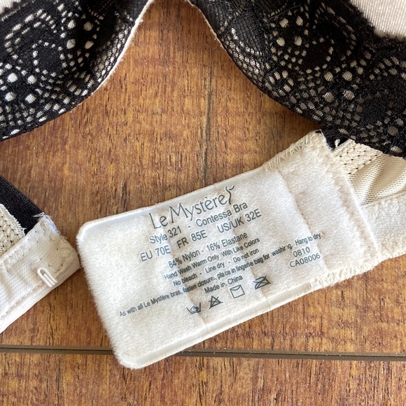 Le Mystere Contessa Bra Style 321 Off White w/Black Lace Underwired 32E 70E 85E - Picture 3 of 4